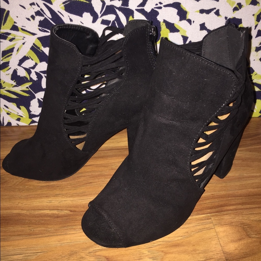 black heels